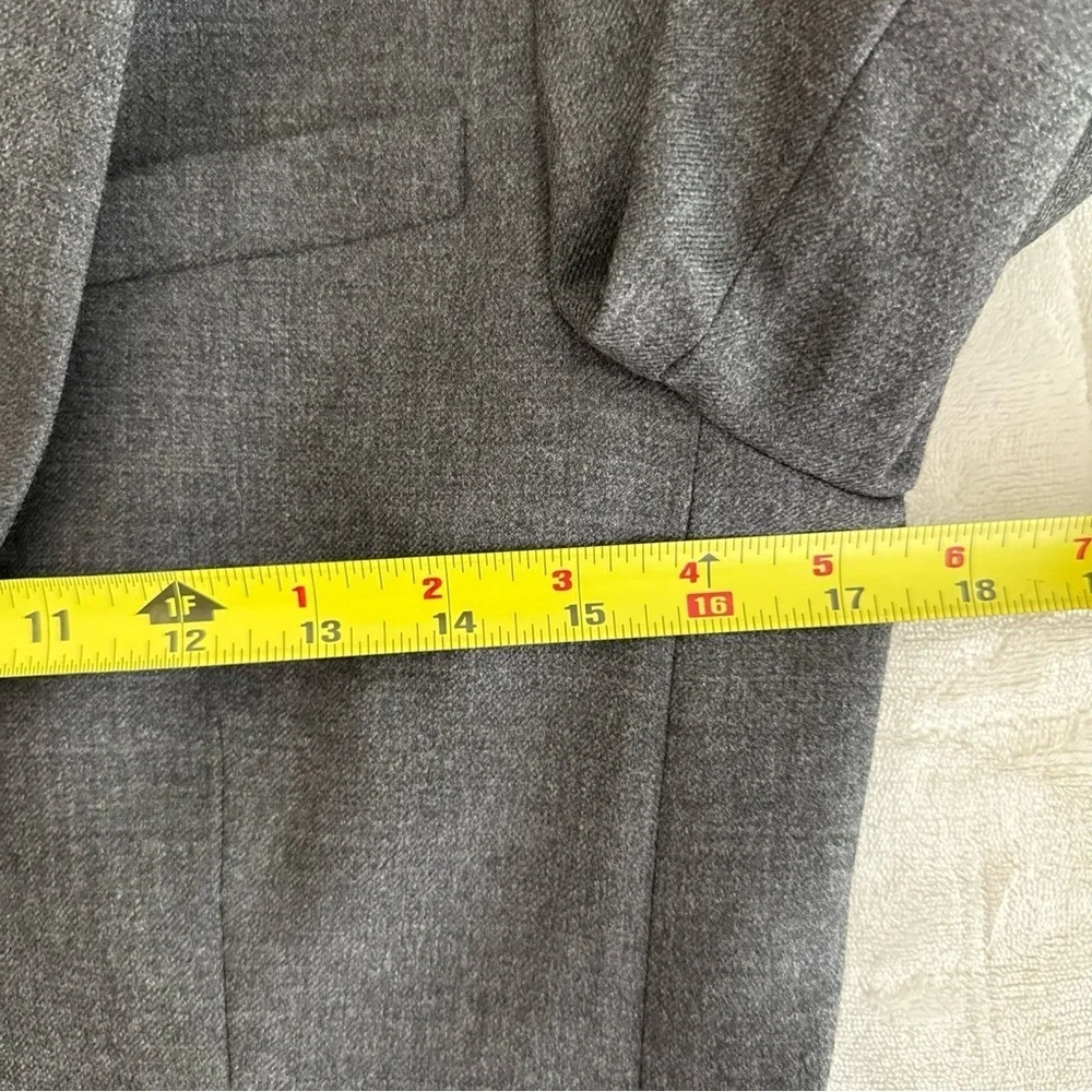 J.Crew Regent Wool Blend Blazer Women’s Size 6 Button Closure Dk Gray Career